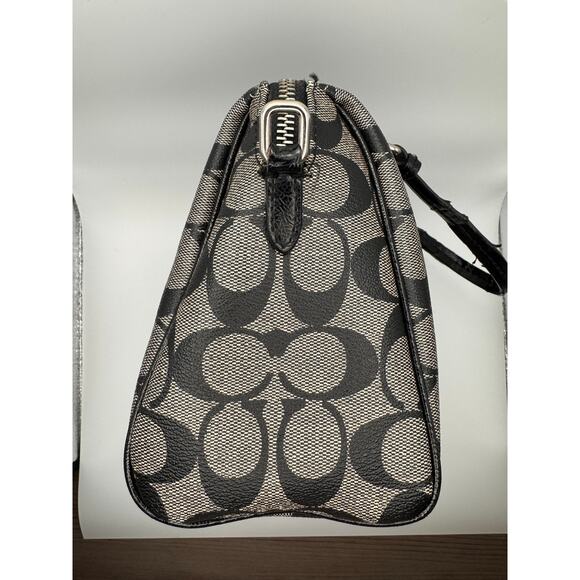 Vtg Coach Black Signature Canvas and Leather Legacy Haley Satchel - Picture 4 of 12